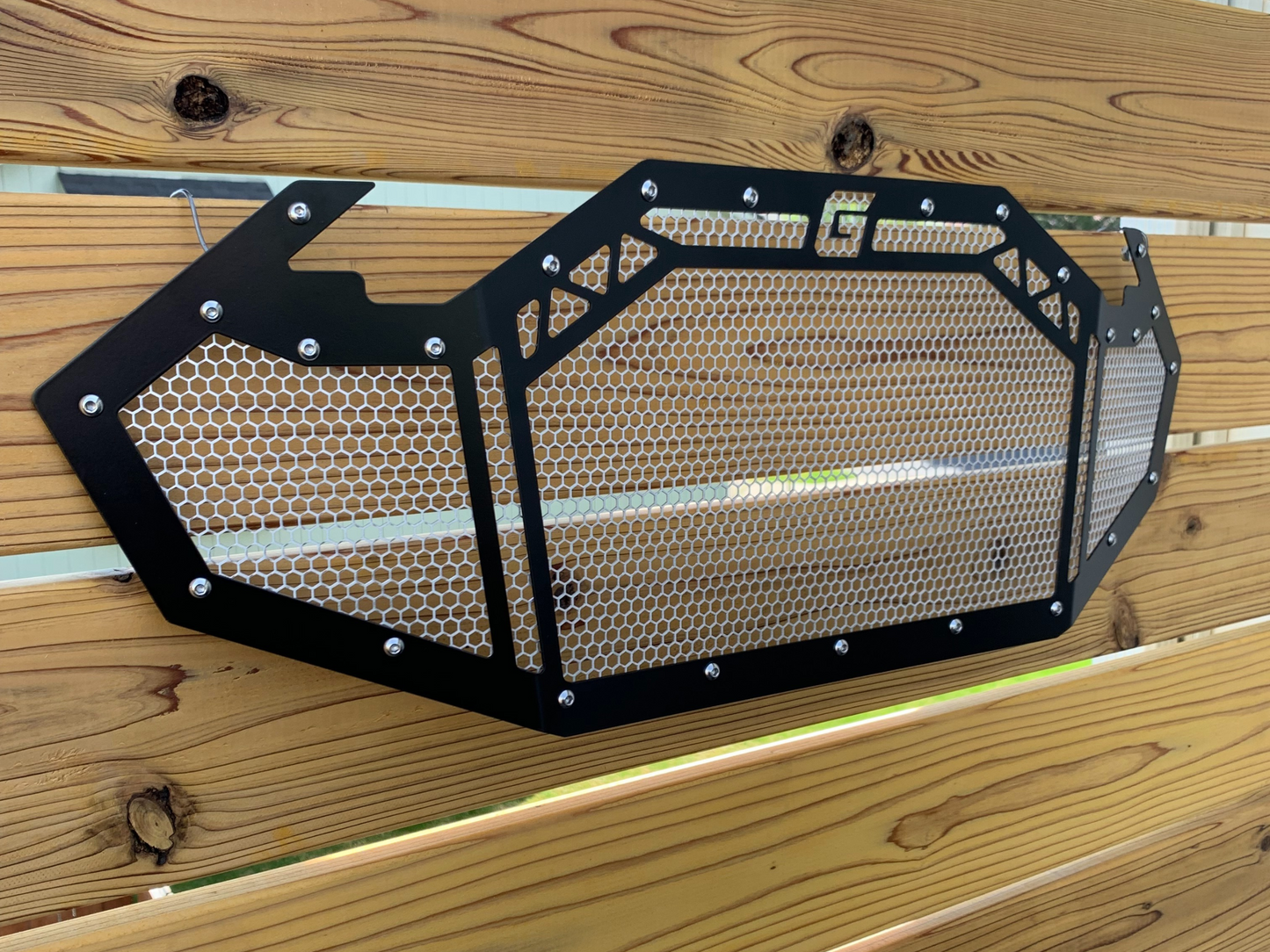 angle shot of greanland offroad turbo r grille